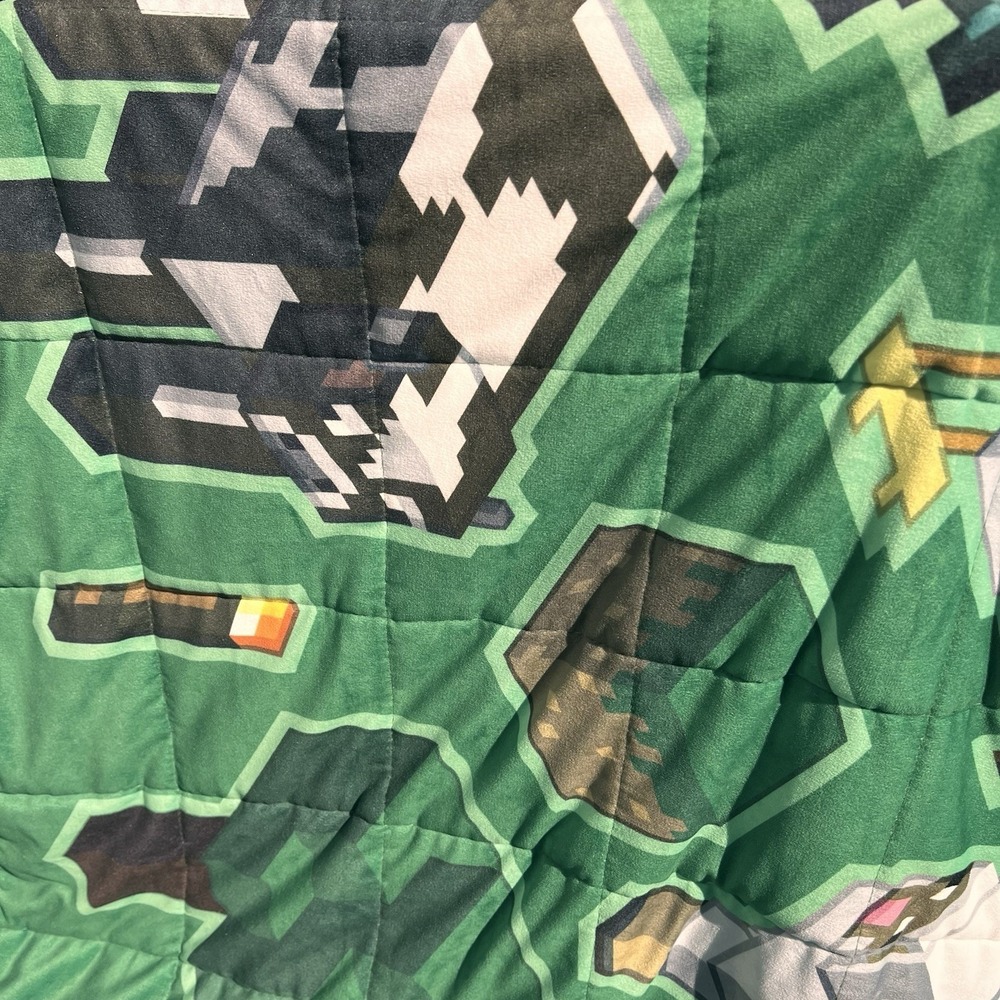 Minecraft 3 lb Weighted Blanket 34x45 Kids Child Size Plush Green Throw - Picture 6 of 11